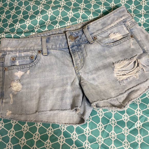 American Eagle cutoff shorts sz 4 EUC - Picture 8 of 9